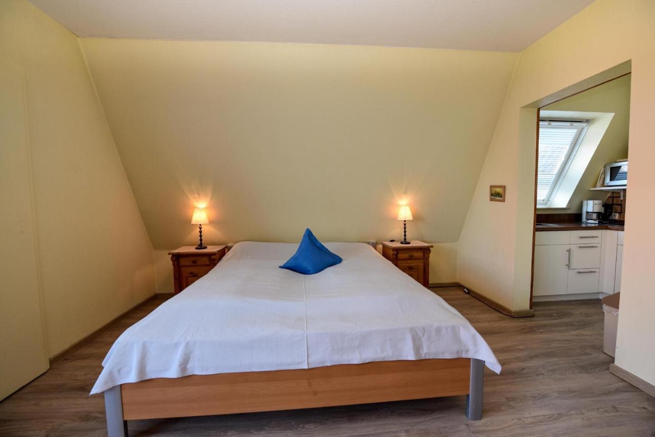 Haus "Luv Und Lee" Appartement Lee17 Куксхавен Екстериор снимка